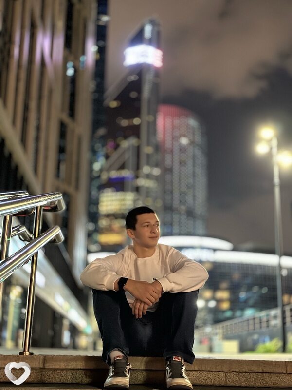 Хусейн, 20, Москве — анкета №879708