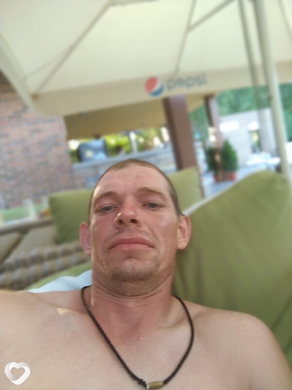Павел, 39, Саратове — анкета №879757
