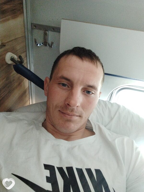 Артём, 26, Кричеве — анкета №879889