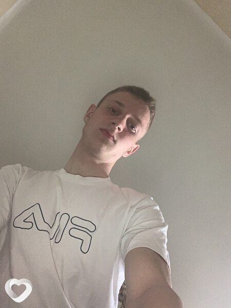 Влад, 23, Минске — анкета №880778