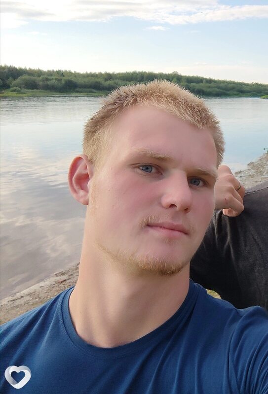 Виталий, 27, Березниках — анкета №880981