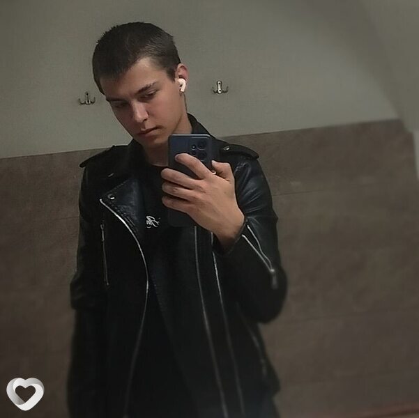 Коля, 21, Орёл — анкета №881071