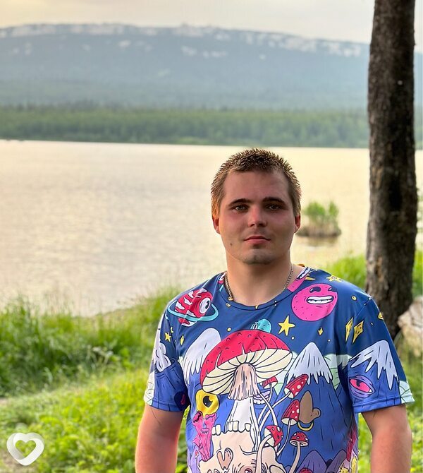Кирилл, 26, Санкт-Петербурге — анкета №881585