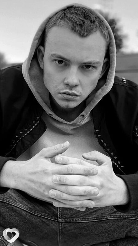 Павел, 27, Москве — анкета №881863