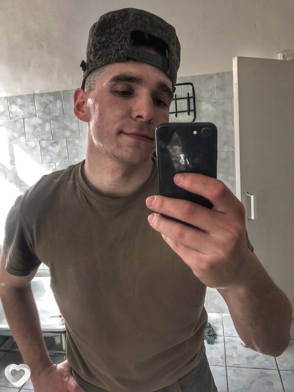 Кирилл, 24, Бийске — анкета №882148