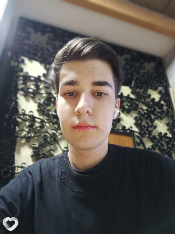 Паша, 21, Омске — анкета №882023