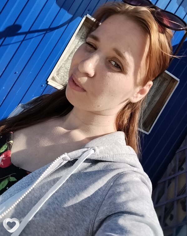 Карина, 27, Североуральске — анкета №882239