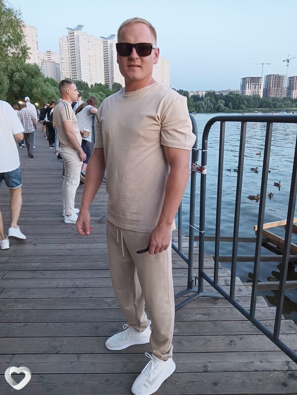 Александр, 32, Воронеже — анкета №882377