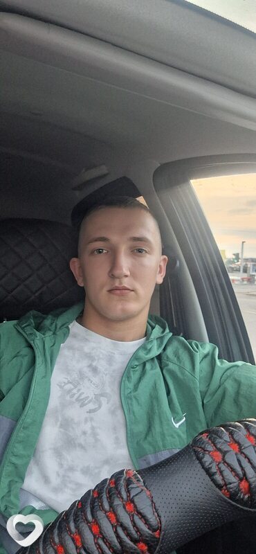 Андрей, 22, Тюмени — анкета №882587