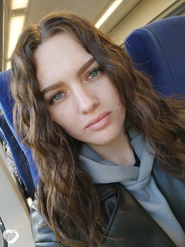 Елизавета, 24, Барнауле — анкета №882771