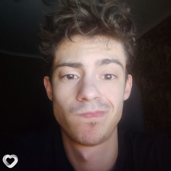 Даниил, 21, Брянске — анкета №883344