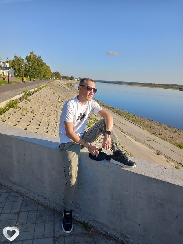 Олег, 40, Великом Устюге — анкета №883621