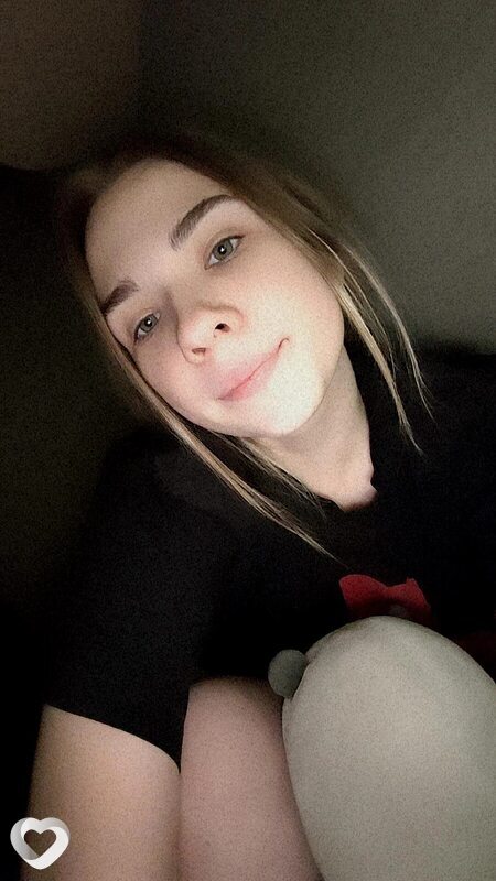 Яна, 20, Минске — анкета №884131