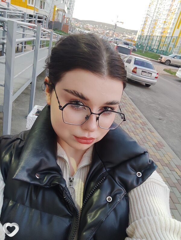 Вика, 20, Москве — анкета №884157