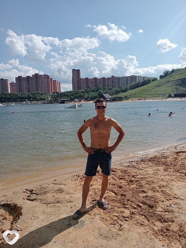 Максим, 28, Москве — анкета №884346
