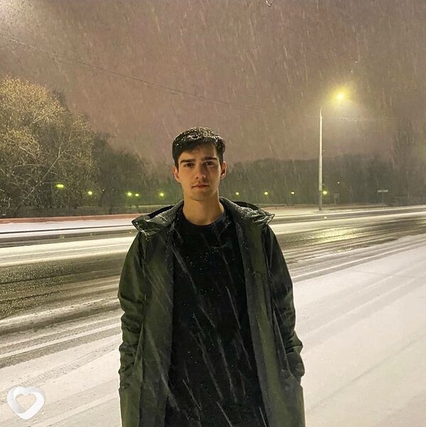 Михаил, 22, Прокопьевске — анкета №884366