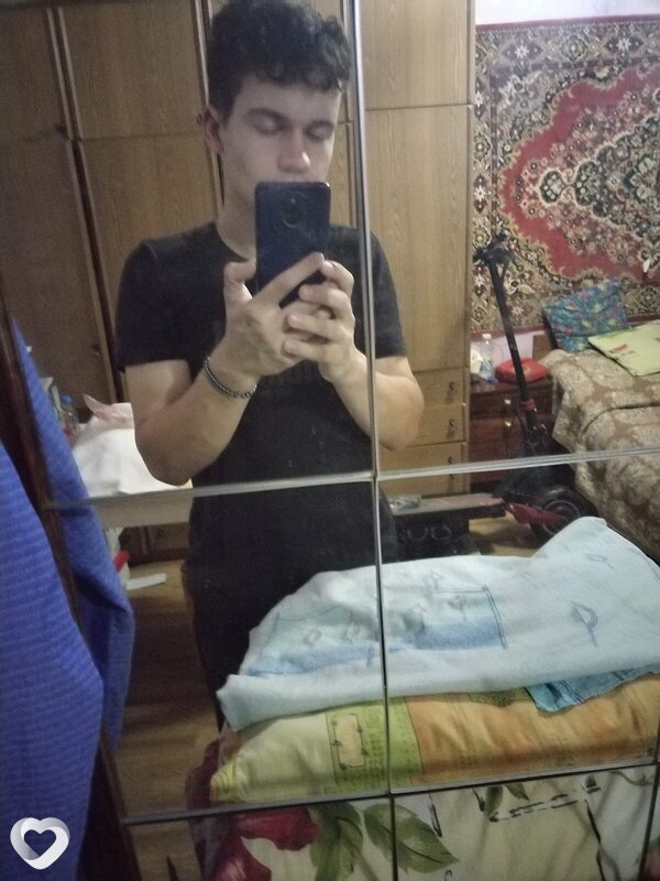 Антоний, 21, Солигорске — анкета №884571