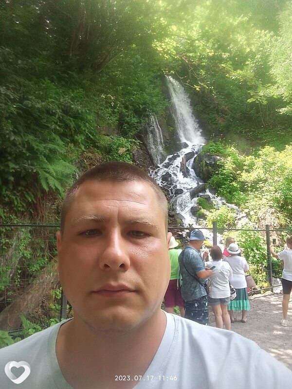 Алексей, 37, Кропоткине — анкета №885029