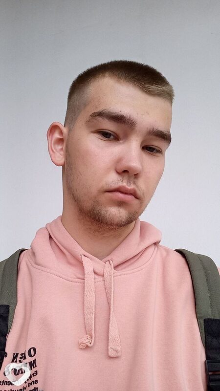 Илюша, 22, Москве — анкета №885169