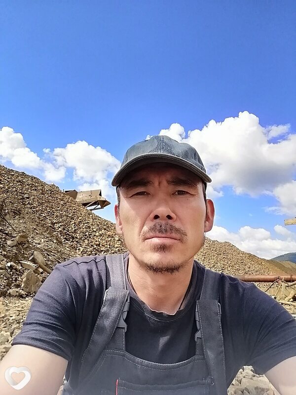 Юрий, 39, Абакане — анкета №885217