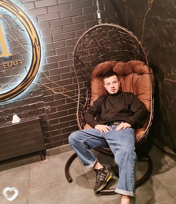 Искандар, 25, Москве — анкета №885533