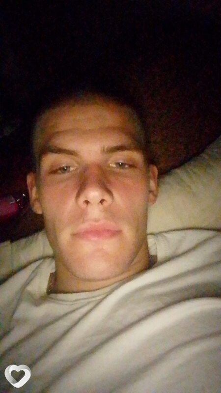 Павел, 24, Твери — анкета №886063