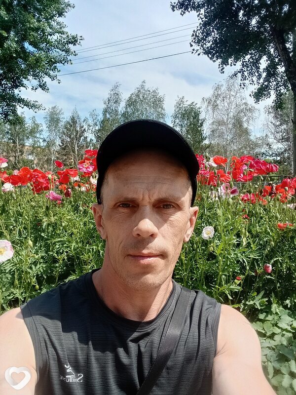 Олег, 47, Саяногорске — анкета №886541