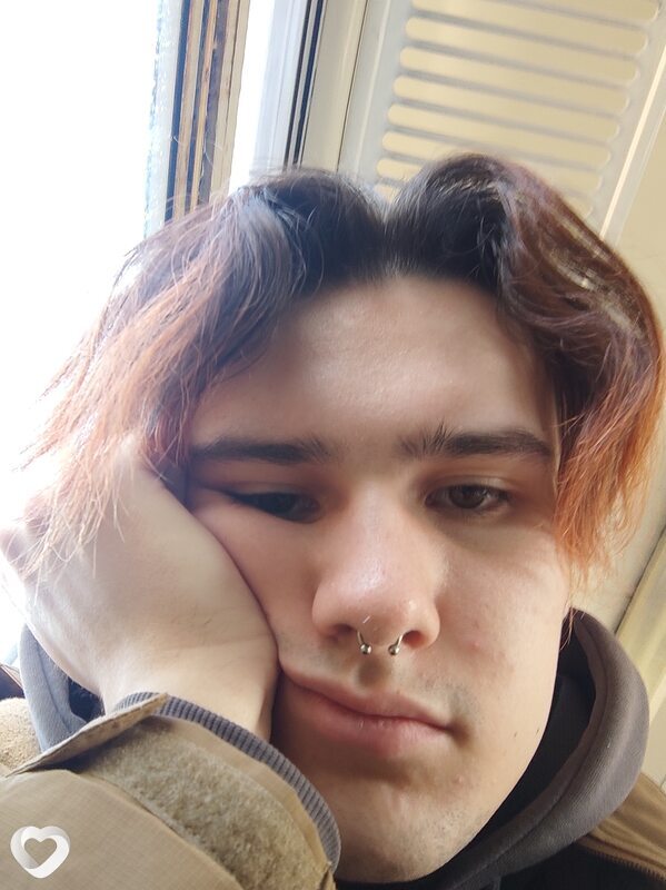 Иван, 22, Москве — анкета №886550