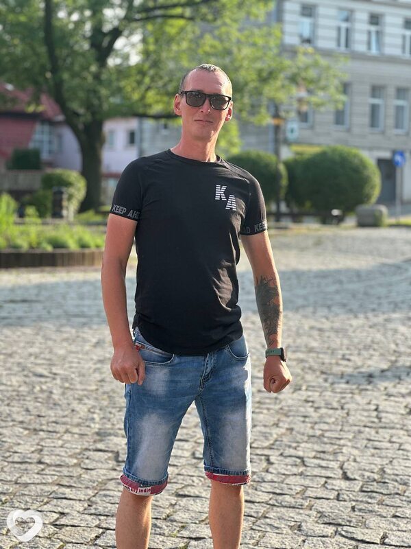 Andrey, Гнезно