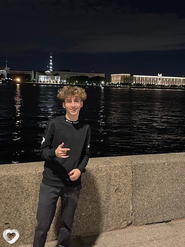 Владислав, 21, Москве — анкета №886688