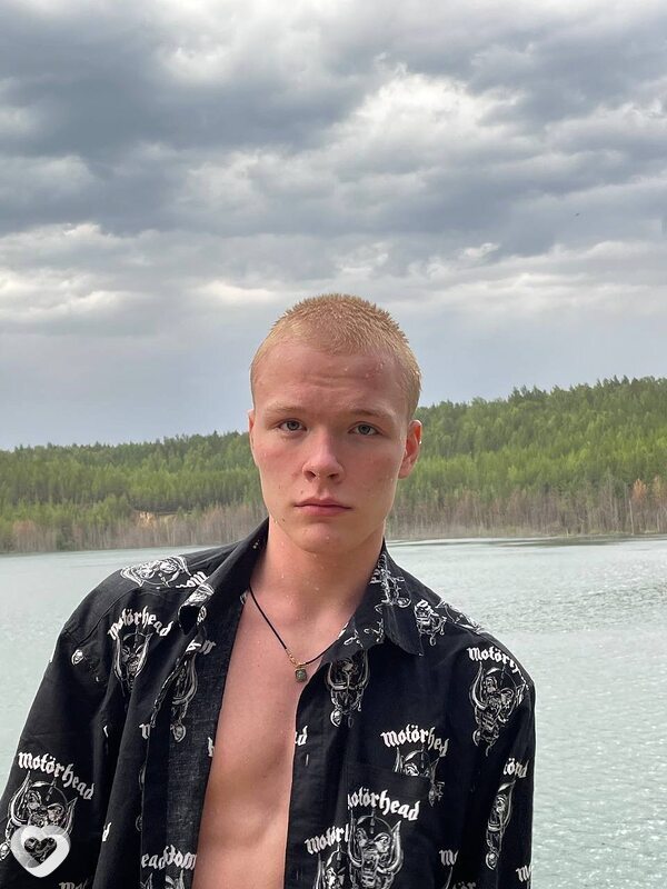 Александр, 20, Екатеринбурге — анкета №886862