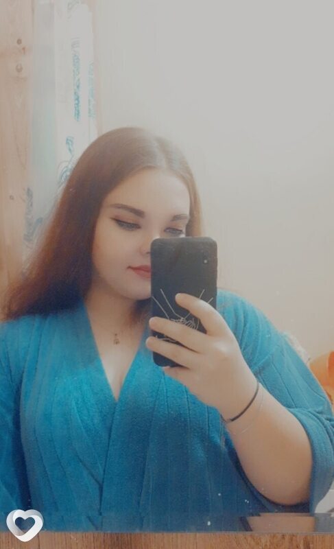 Оля, 21, Тихорецке — анкета №887297