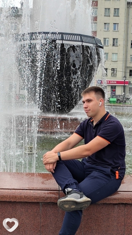 Максим, 24, Березовский (Кемеровская обл) — анкета №887816