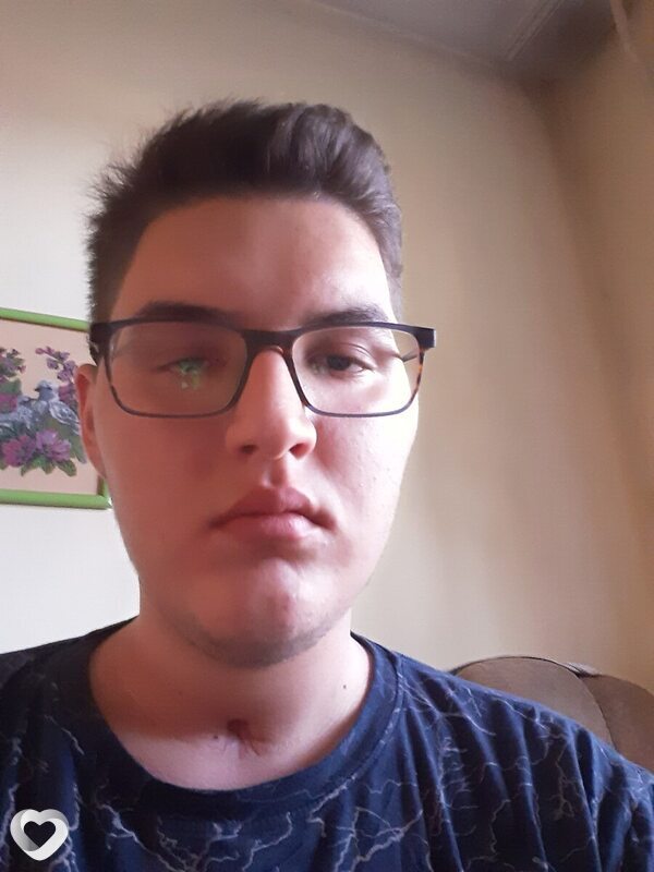 Максим, 20, Новокузнецке — анкета №887680