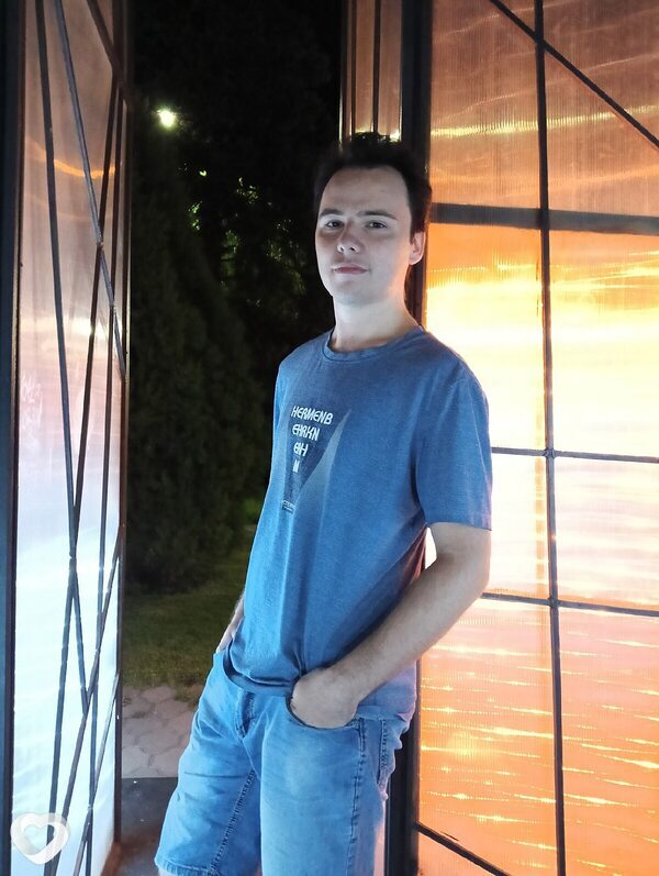 Василий, 24, Волжском — анкета №888229