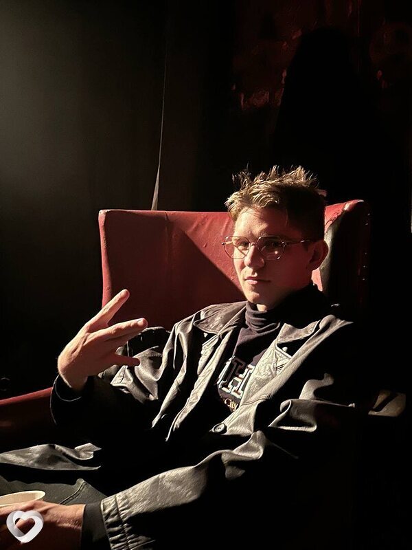 Михаил, 21, Москве — анкета №888742