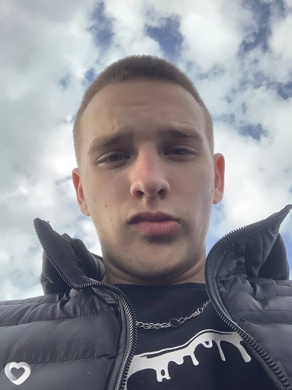 Виталий, 20, Москве — анкета №889120