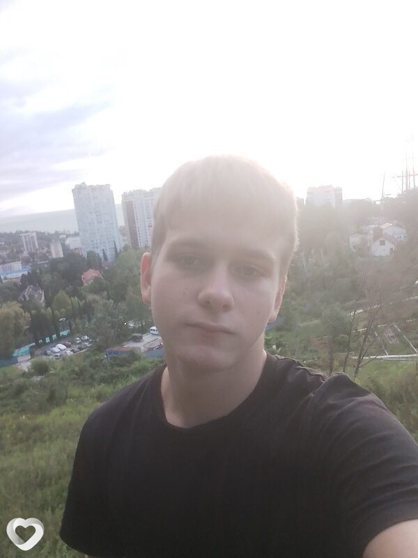 Виктор, 21, Сочи — анкета №889122