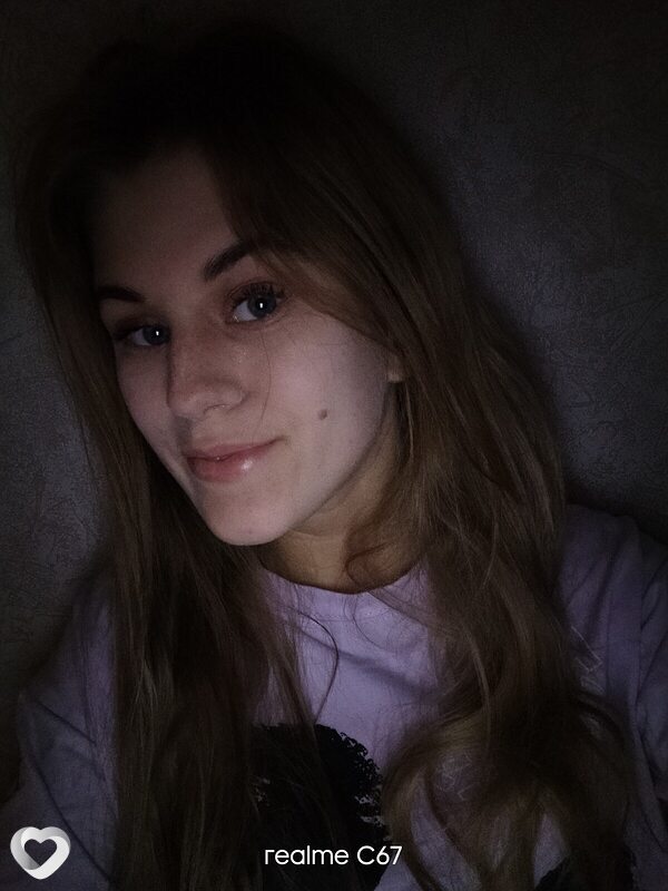 Лена, 25, Екатеринбурге — анкета №889775