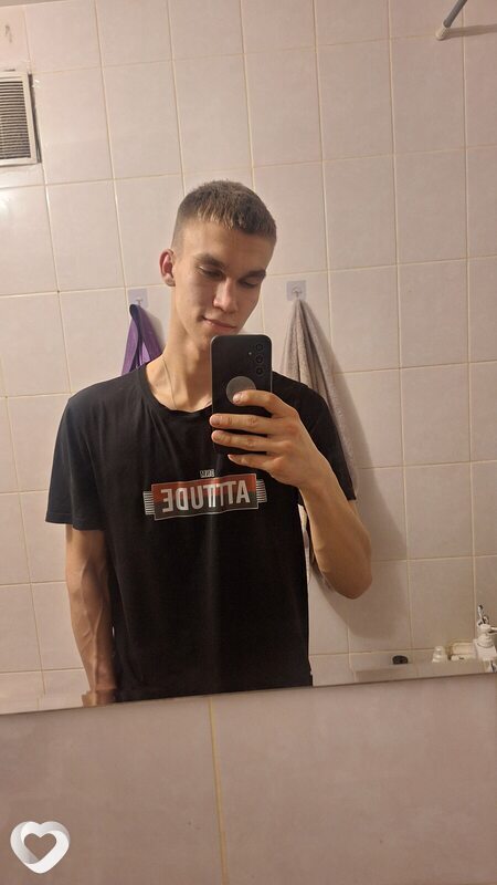 Николай, 21, Томске — анкета №889840