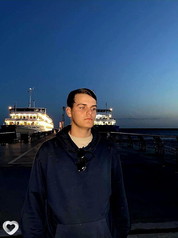 Евгений, 23, Рыбинске — анкета №891547