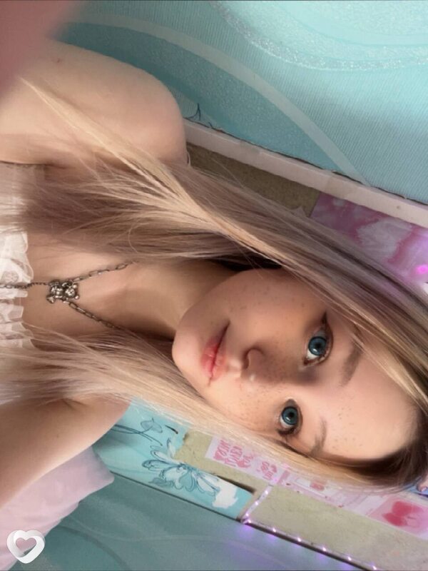 Яна, 20, Екатеринбурге — анкета №891650