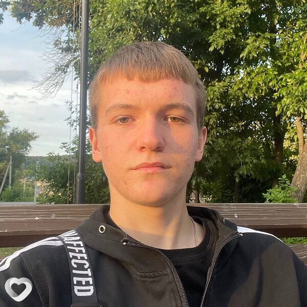 Михаил, 21, Ульяновске — анкета №891814