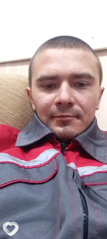 Дмитрий, 27, Ачинске — анкета №892398