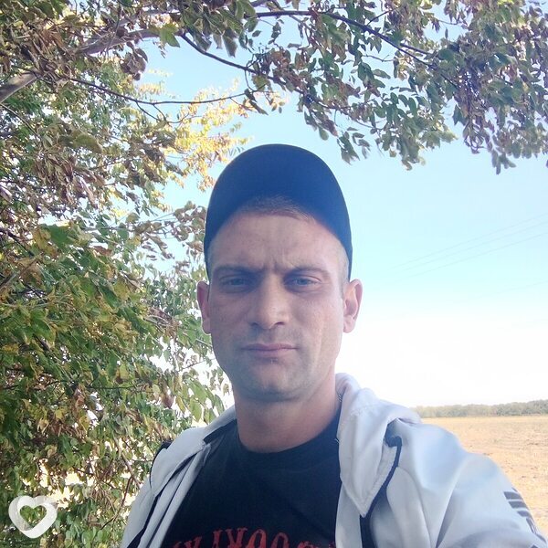 Дмитрий, 31, Гулькевичах — анкета №892384