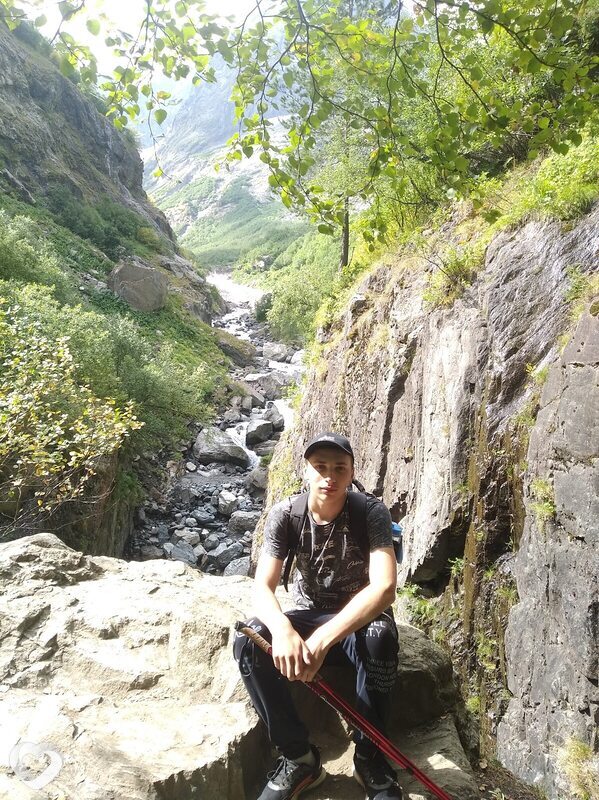 Кирилл, 21, Орёл — анкета №893174