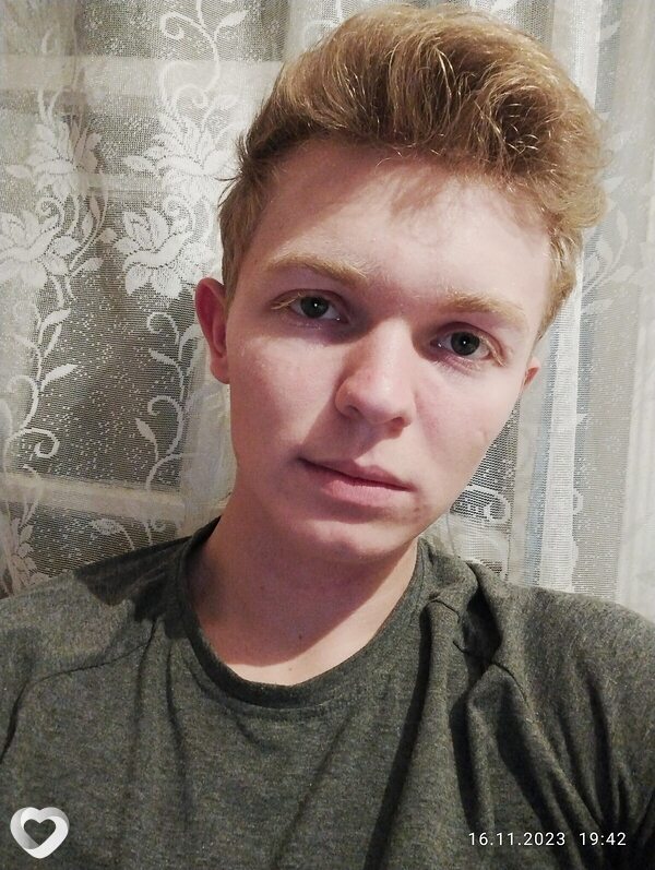 Сергей, 22, Усть-Каменогорск — анкета №893648