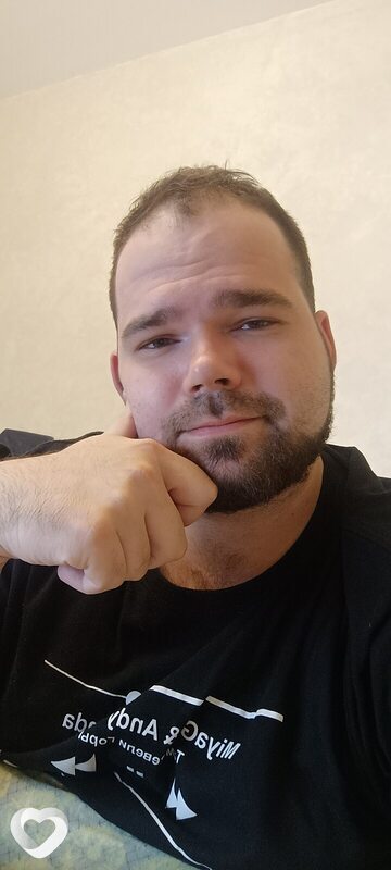 Лев, 31, Александрове — анкета №893870
