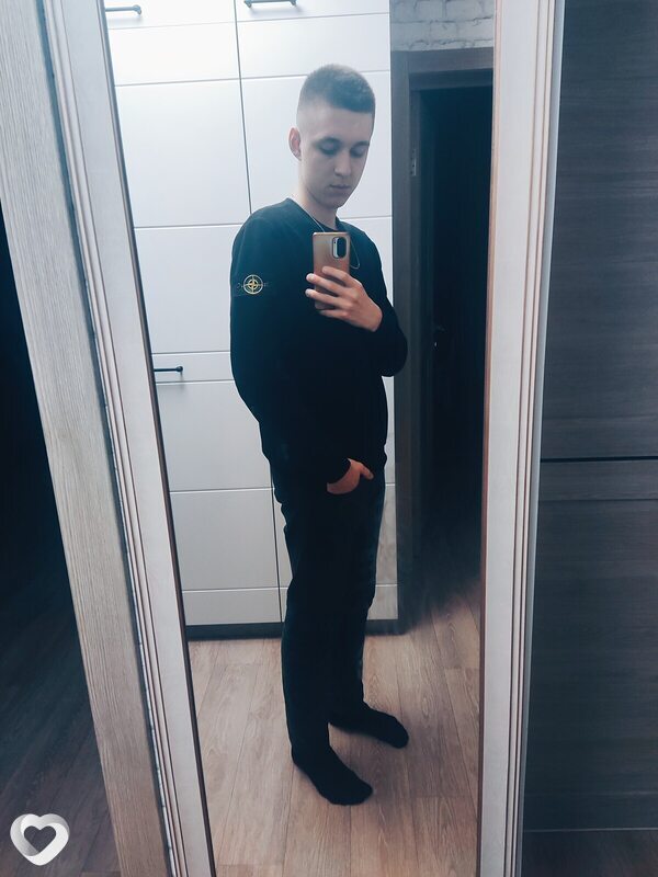 Денис, 20, Москве — анкета №894083