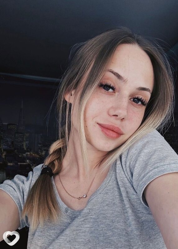Юля, 27, Москве — анкета №894153